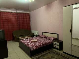 Гостиница Mini-Hotel Silver Балашиха 3-местный номер эконом-1